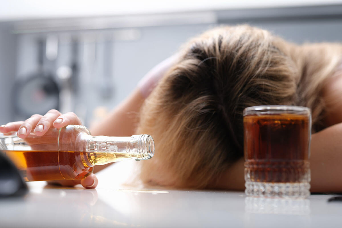 causes-of-alcohol-use-disorder
