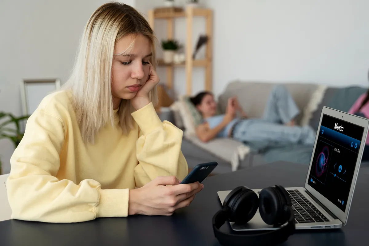 Phone Addiction Affects Brain Health