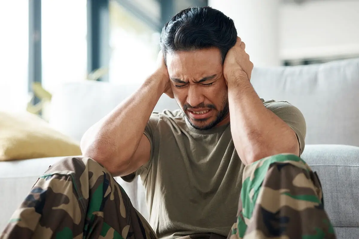 ptsd-symptoms-and-clinical-manifestations